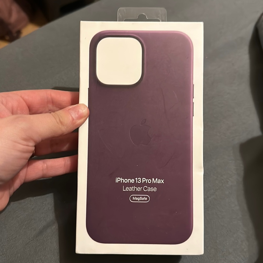 iPhone 13 Pro Max leather case